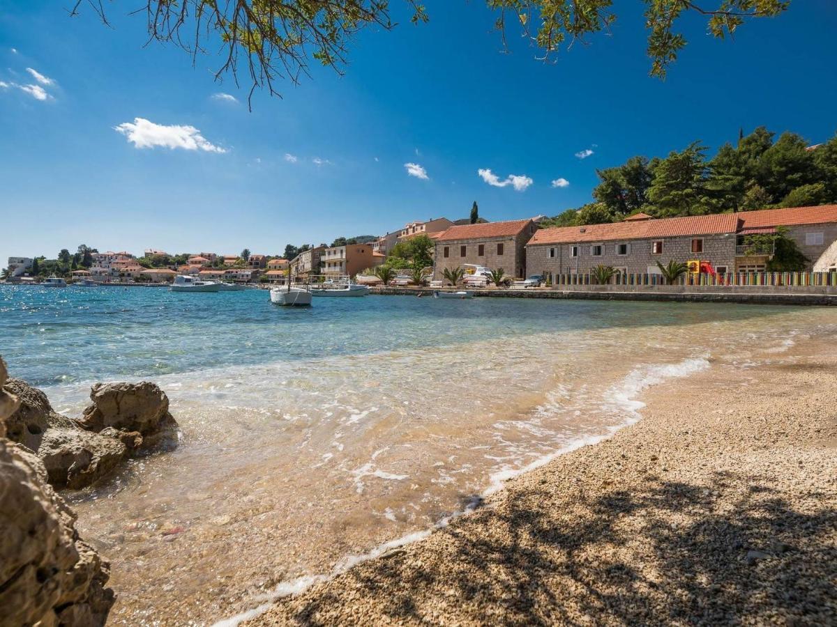Fancy Apartments Dream Brna Bagian luar foto